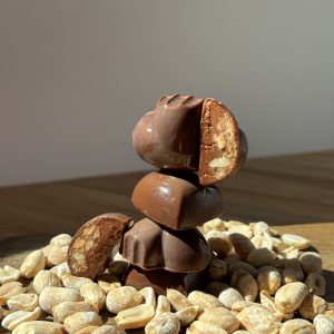 Boite de 8 bonbons cacahuète intense