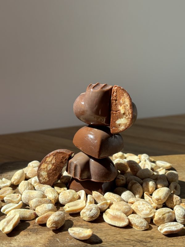 Boite de 8 bonbons cacahuète intense