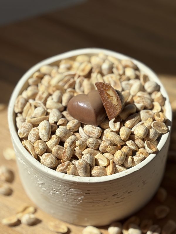 Boite de 8 bonbons cacahuète lactés – Image 2