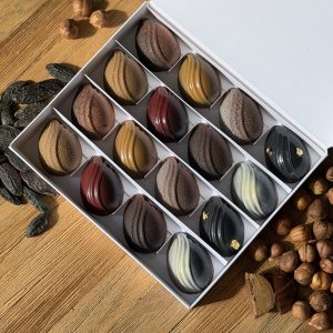 Assortiment de 16 bonbons de Pâques